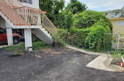 Guaniquilla House | A Whole house, 5 min. walking of the Aguada beatiful beach, nice location!