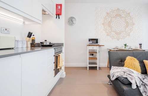 St Albans Cottage | A wonderfully furnished one bedroomed apartment, ideal for using as a base to explore St Albans.