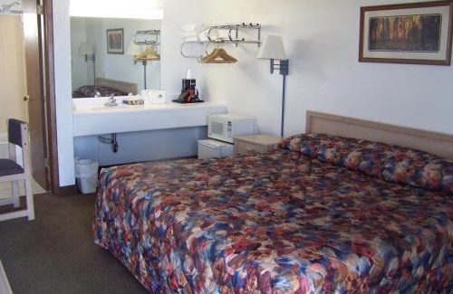 Cody Hotel | A Wyoming Inn