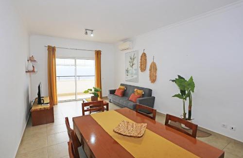 Funchal Apartment | A04 - Large Modern 1 Bed Apartment with pool