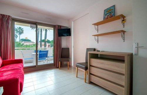 Golfe Juan Apartment | A042-Beautiful functional bright apt- Vallauris