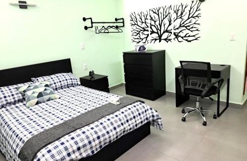 Cuautitlan Izcalli Apartment | A13 SUITE BLACK para 1 a 2 personas, Especialistas en CORTAS, MEDIANAS Y LARGAS ESTANCIAS en IZCALLI TEPOTZOTLAN perfecto para Familias, Turistas, Contratistas, Estudiantes, Empresas A sólo 5 min Izcalli 5 min Esmeralda 20 min Satélite 25 min AIFA