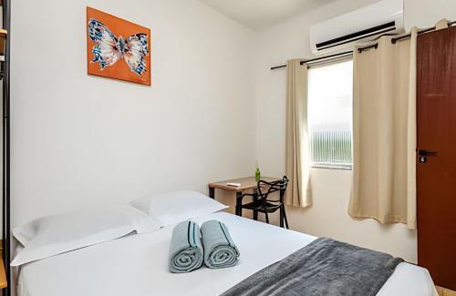 Canto do Forte Apartment | A2-CantoForte - 200 metrosPraia - ARCond - Garagem - Wifi - Ideal para Família