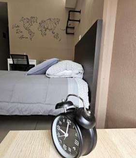 Cuautitlan Izcalli Apartment | A20 SUITE BLACK & WHITE para 1 a 2 personas, Especialistas en CORTAS, MEDIANAS Y LARGAS ESTANCIAS en IZCALLI TEPOTZOTLAN perfecto para Familias, Turistas, Contratistas, Estudiantes, Empresas A sólo 5 min Izcalli 5 min Esmeralda 20 min Satélite 25 min AIFA