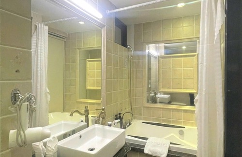 District 3 Hotel | A25 Hotel - 06 Truong Dinh