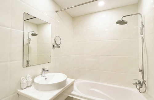 Nguyen Thai Binh Hotel | A25 Hotel - 29 Le Thi Hong Gam