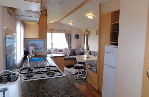 East Runton House | A34 The Gap