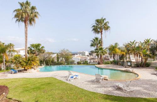 Telheiro Apartment | A49 - Anastasia Apartment in Lagos