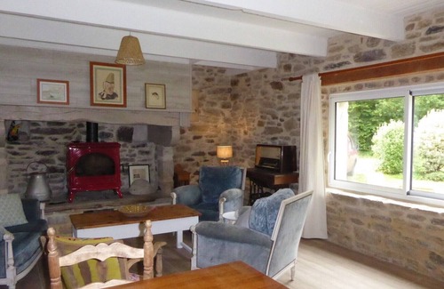 Pouldreuzic House | A5202-RESTORED BRETON HOUSE WITH 600M² GARDEN!