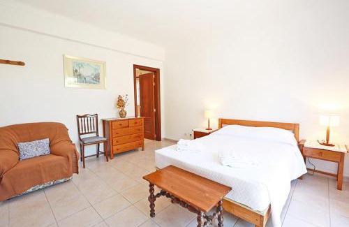 Ameijeira House | A66 - Pedra Alcada Stays Bedroom
