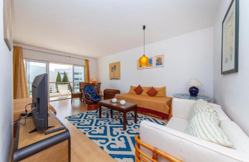 Telheiro Apartment | A69 - Felicidade Marina Apartment