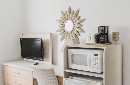 Wildwood Hotel | AA Heart of Wildwood Motels