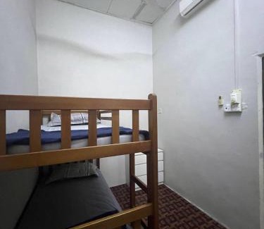 Kawasan Perindustrian Mara House | AA Homestay