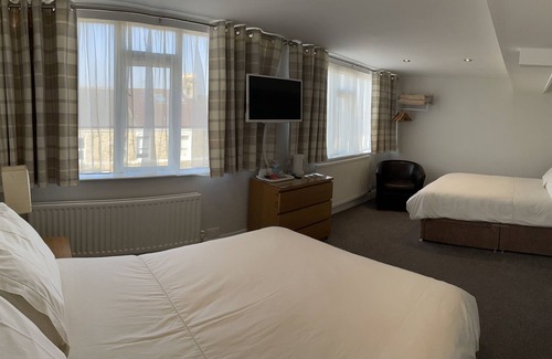 Whitley Bay House | Aabba Guest House