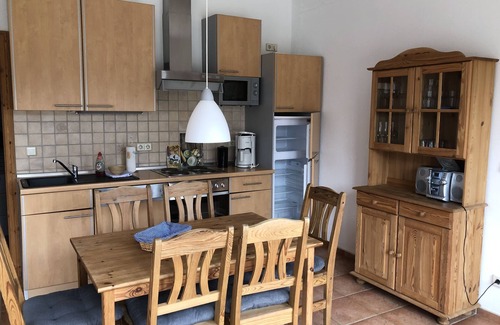 Ostseebad Wustrow Apartment | Aalhaus Wustrow apartment to the courtyard 900m to the beach
