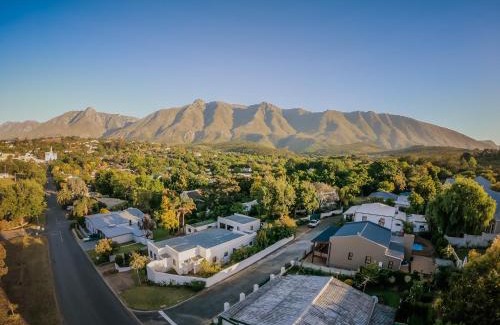 Swellendam Apartment | Aan de Heuvel Self-Catering Cottages