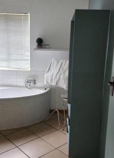 Beaufort West House | Aandblom Gastehuis