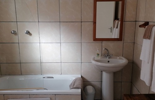 Swellendam Bed & Breakfast | Aanhuizen