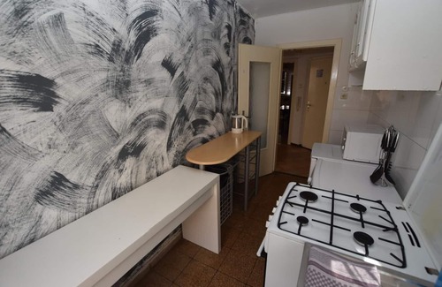 Seelberg Apartment | AB Apartment 42 near Cannstatter Wasen