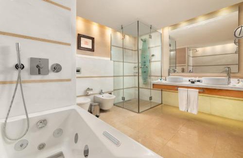 Ixia Resort | ABAV2 Suites by Rodos Palace