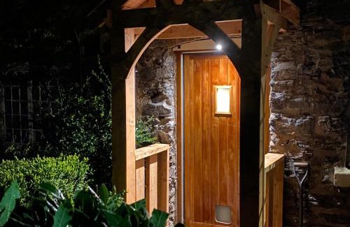 Llangollen House | Abbey Cottage