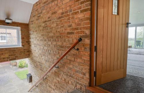 Lincoln House | Abbey Cottage