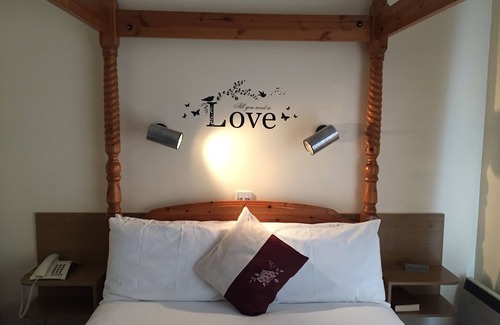 Minster on Sea Hotel | Abbey Hotel & Conference Centre