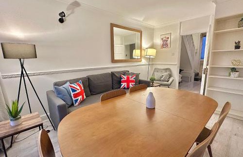 Abbey Road Apartment | Abbey road apartment