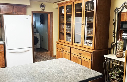 Baraboo House | Abbey's Farm House 15 minutes from Dells