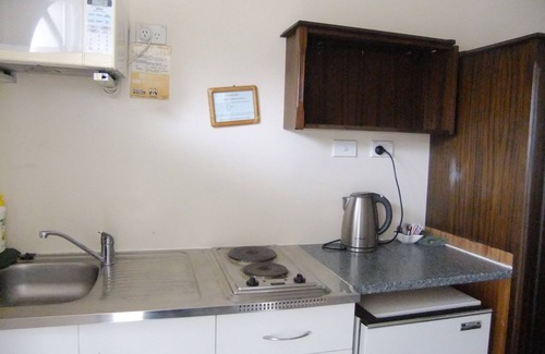 Lower Hutt Hotel | Abbeycourt Motel