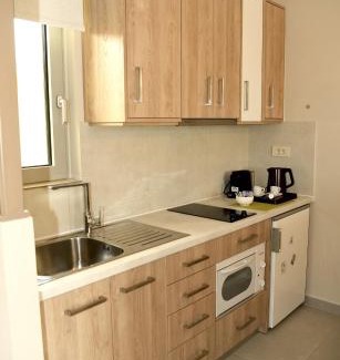 Kavros Apartment | Abelia Abode Apt