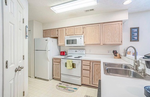 Longs Condo | Aberdeen Country Club