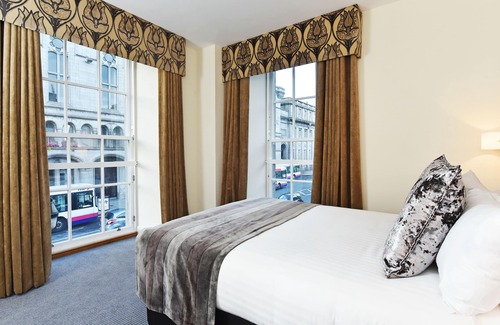 Central Aberdeen Hotel | Aberdeen Douglas Hotel