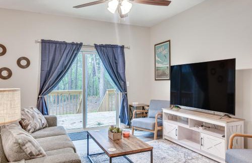 Southern Pines House | Aberdeen Townhome on Southern Pines Golf Course!