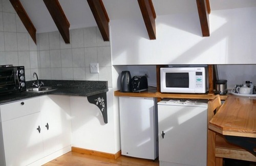 Humewood Apartment | Aberdour Guesthouse
