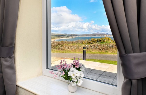 Bwlchtocyn House | Abersoch Farmhouse - Five Bedroom House, Sleeps 8