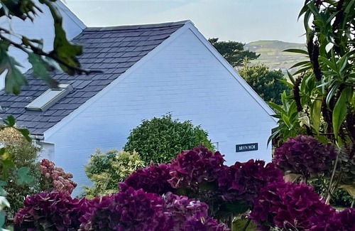 Bwlchtocyn House | Abersoch holiday home. Outstanding views of the bay. Wifi and Electric charging