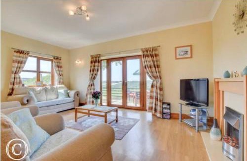 Aberystwyth House | Aberystwyth Dinas Cottage