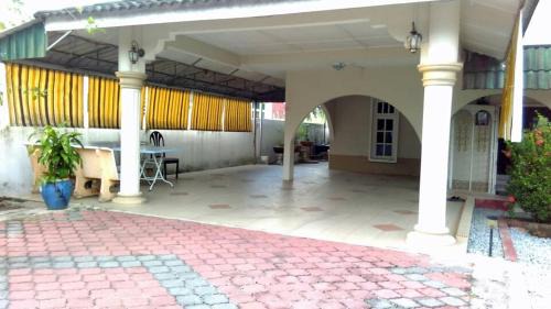 Kota Bharu House | AbgZul Homestay