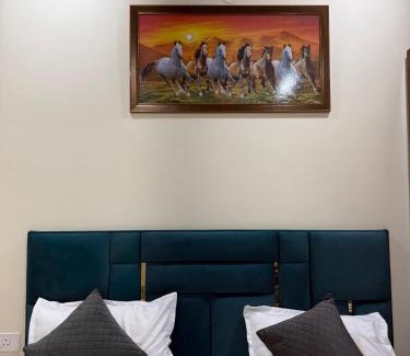 Mansarovar House | Abhinandan Homestay