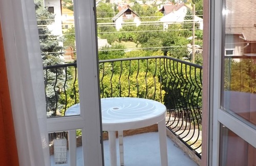 Balatonfured Apartment | Abigél apartmanház