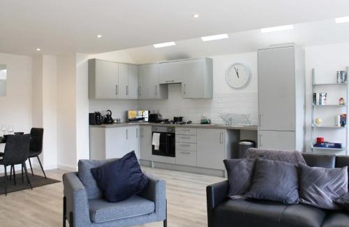 Abingdon Apartment | Abingdon - Private Flat with Garden & Parking 10
