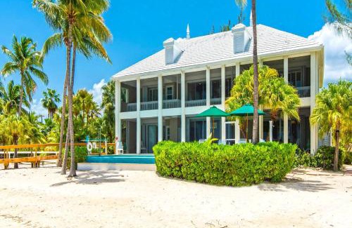 Rum Point House | Abita Kai home
