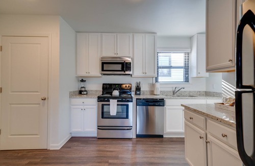 Nashville Apartment | Abode Nashville - Marathon Village Near Downtown