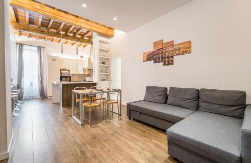 Celio Apartment | About Colosseo - Appartamento al Colosseo nel cuore di Roma - Free WiFi