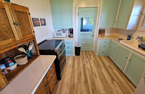 Frankfort Cottage | Above Crystal Lake - Hot Tub and Panoramic Views