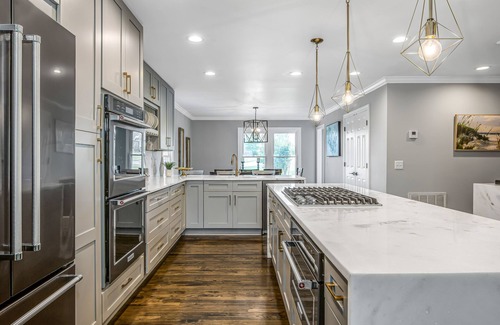 Brandywine Farms House | Above Nashville Peaceful l Cove I Lakefront | Indoor Pool | 7 Beds I Services