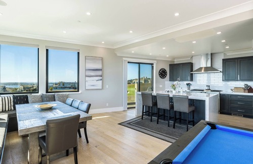 Bodega Bay House | Above Par: Spa, Coastal Views, Pool table, Walking Distance To Beach