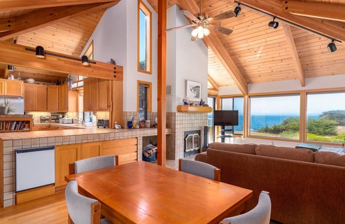 Sea Ranch House | Above the Cove