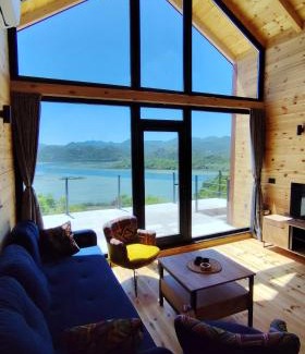 Karuc House | Above the Lake